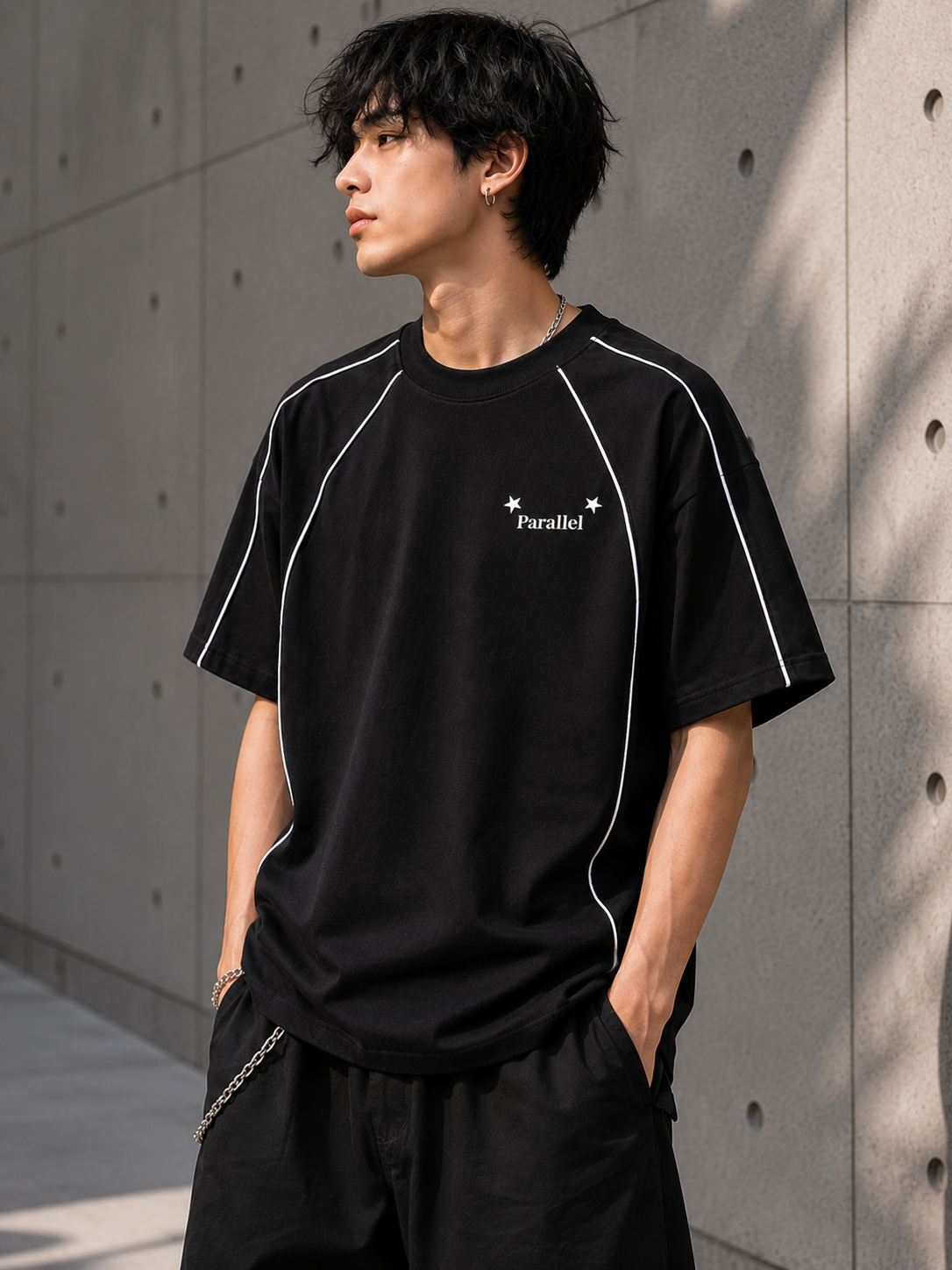 Black Parallel Contrast Line Cropped Tshirt
